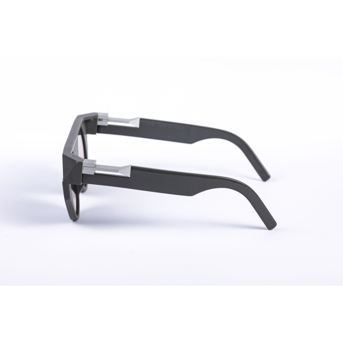 _V5A1647_003_DIECIDECIMI_GLASSTYLIST_Vava_Eyewea_Black_Label_BL0017_Dark_Grey_Grigio