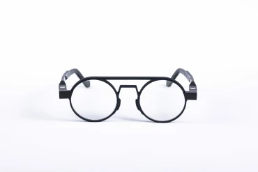 _V5A1665_001_DIECIDECIMI_GLASSTYLIST_Vava_Eyewea_White_Label_WL0018_Black_Matt_Nero_lucido_