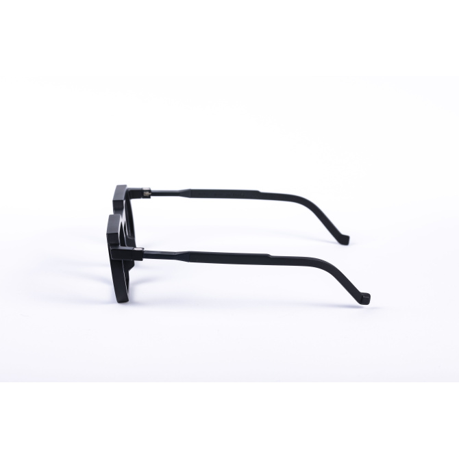 _V5A1671_003_DIECIDECIMI_GLASSTYLIST_Vava_Eyewea_White_Label_WL0031_Black_Nero_Matt_