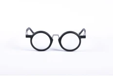 _V5A1672_001_DIECIDECIMI_GLASSTYLIST_Vava_Eyewea_White_Label_WL0043_Black_Nero_Matt_