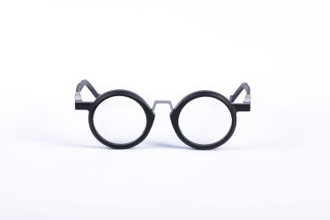 _V5A1672_001_DIECIDECIMI_GLASSTYLIST_Vava_Eyewea_White_Label_WL0043_Black_Nero_Matt_
