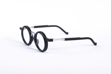 _V5A1673_002_DIECIDECIMI_GLASSTYLIST_Vava_Eyewea_White_Label_WL0043_Black_Nero_Matt_