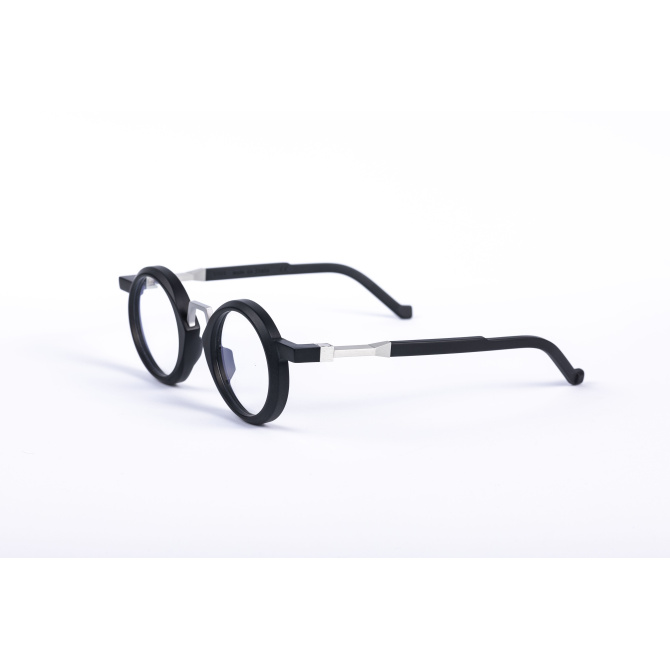 _V5A1673_002_DIECIDECIMI_GLASSTYLIST_Vava_Eyewea_White_Label_WL0043_Black_Nero_Matt_