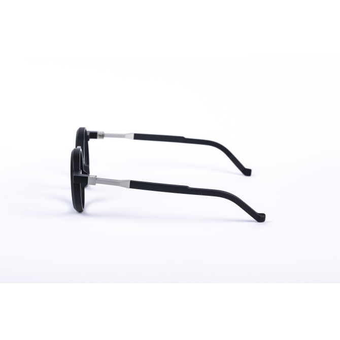 _V5A1674_003_DIECIDECIMI_GLASSTYLIST_Vava_Eyewea_White_Label_WL0043_Black_Nero_Matt_