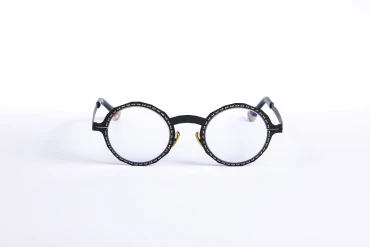 _V5A1753_001_DIECIDECIMI_GLASSTYLIST_Pugnale_Punto_327V_195_nero_e_oro_