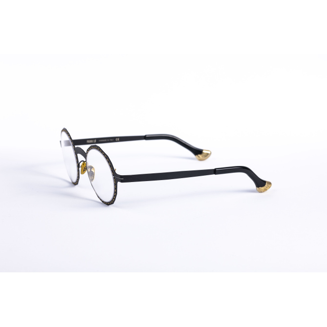 _V5A1753_001_DIECIDECIMI_GLASSTYLIST_Pugnale_Punto_327V_195_nero_e_oro_