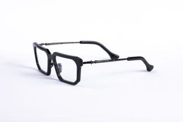 _V5A1798_002_DIECIDECIMI_GLASSTYLIST_Pugnale_Oscar_N410V_254_nero_