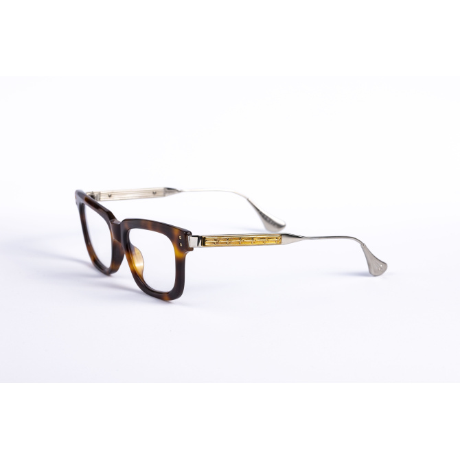 _V5A1806_002_DIECIDECIMI_GLASSTYLIST_Pugnale_Oscar_N410V_196_tartaruga_