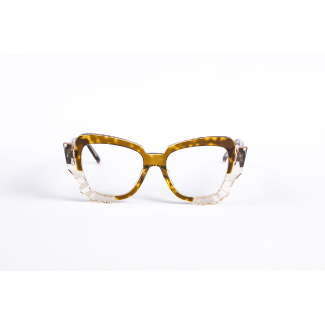 _V5A1933_001_DIECIDECIMI_GLASSTYLIST_Oscar_Mamoi_Medulla_03__