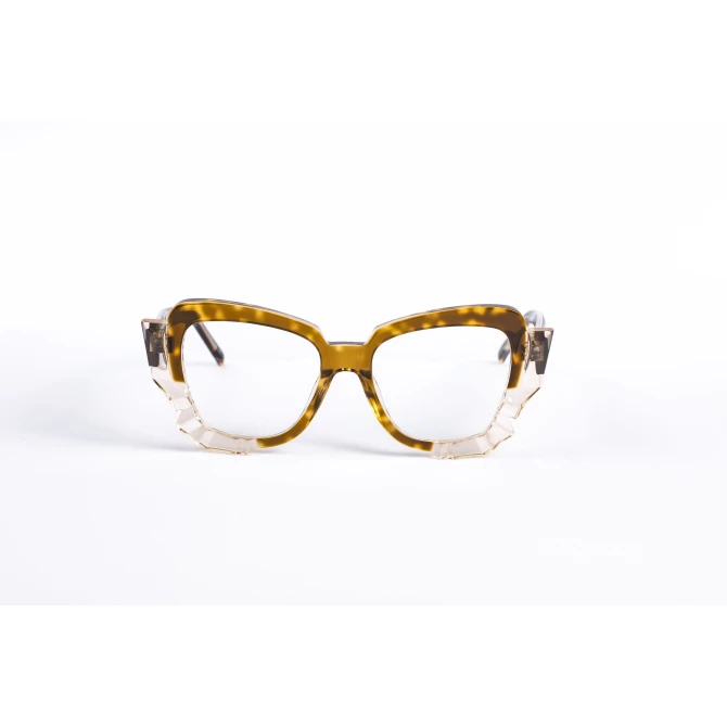 _V5A1933_001_DIECIDECIMI_GLASSTYLIST_Oscar_Mamoi_Medulla_03__