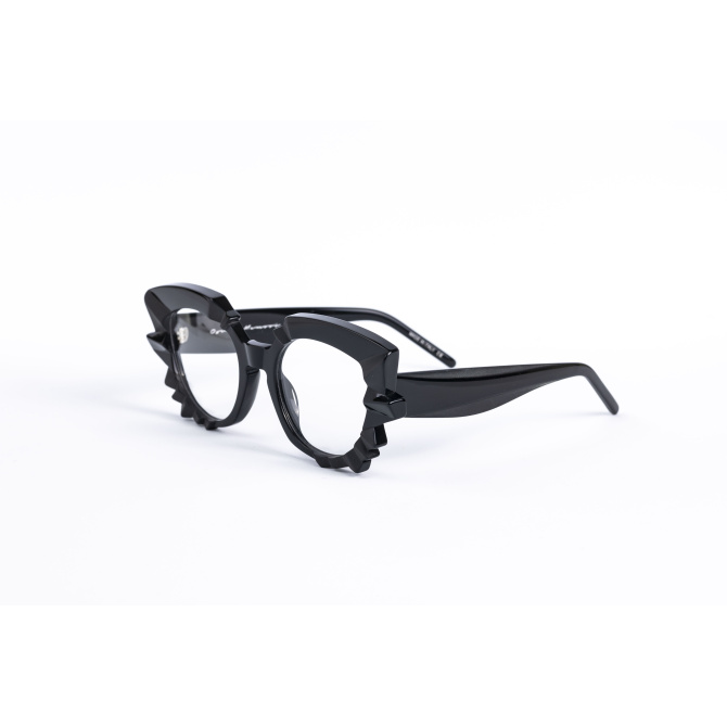 _V5A1938_002_DIECIDECIMI_GLASSTYLIST_Oscar_Mamoi_Aurora__01_