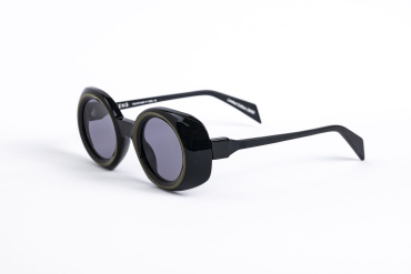 _V5A2009_002_DIECIDECIMI_GLASSTYLIST_SIENS_EYE_CODE_Creature_066_013_