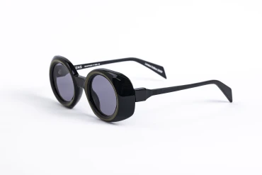 _V5A2009_002_DIECIDECIMI_GLASSTYLIST_SIENS_EYE_CODE_Creature_066_013_