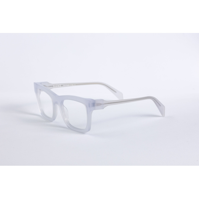 _V5A2057_002_DIECIDECIMI_GLASSTYLIST_SIENS_EYE_CODE_Creature_053_004_ghiaccio_