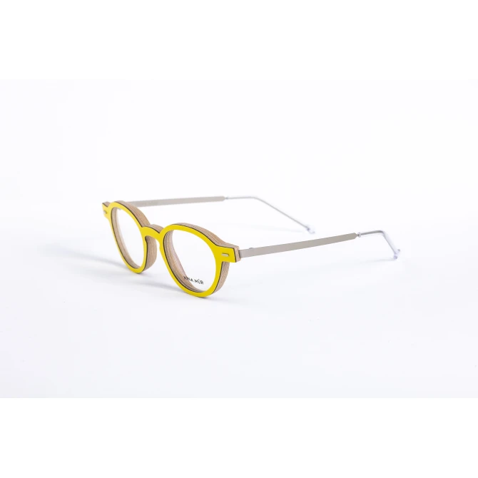 _V5A2095_002_DIECIDECIMI_GLASSTYLIST_Nina_Mur_Mamen_Yellow_