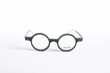 _V5A2098_001_DIECIDECIMI_GLASSTYLIST_Nina_Mur_Lolo_dark_green__