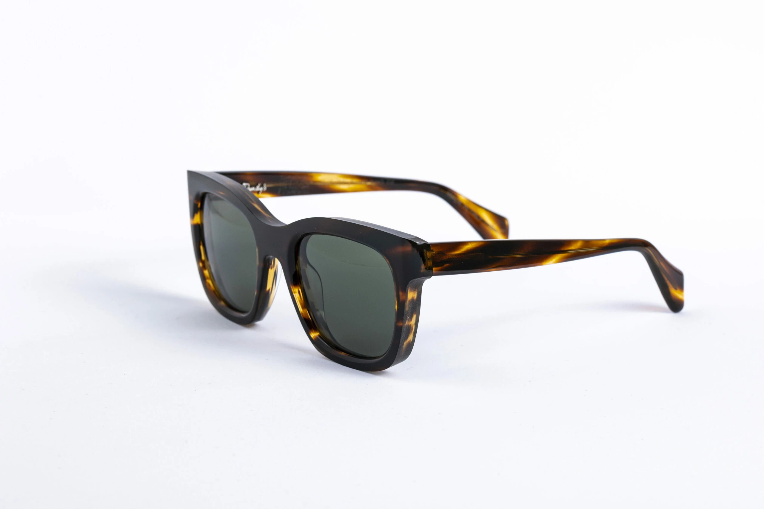 _V5A2321_001_DIECIDECIMI_GLASSTYLIST_DANDY’S_CARNABY_ROST__