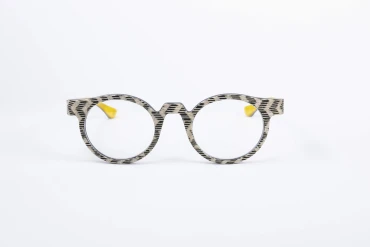 _V5A3591_001_DIECIDECIMI_GLASSTYLIST_W-EYE_YP_DAY&NIGHT VIOLET YELLOW_