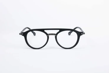 _V5A3673_001_DIECIDECIMI_GLASSTYLIST_PHILIPPE V_X25_BLACK MATTE__