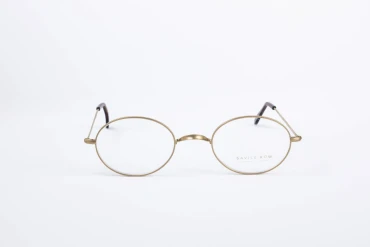 _V5A3727_001_DIECIDECIMI_GLASSTYLIST_SAVILE ROWWALMERGOLD__