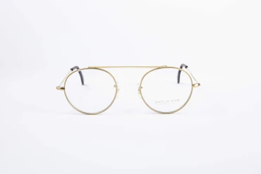 _V5A3730_001_DIECIDECIMI_GLASSTYLIST_SAVILE ROWBAYSWATER_GOLD__