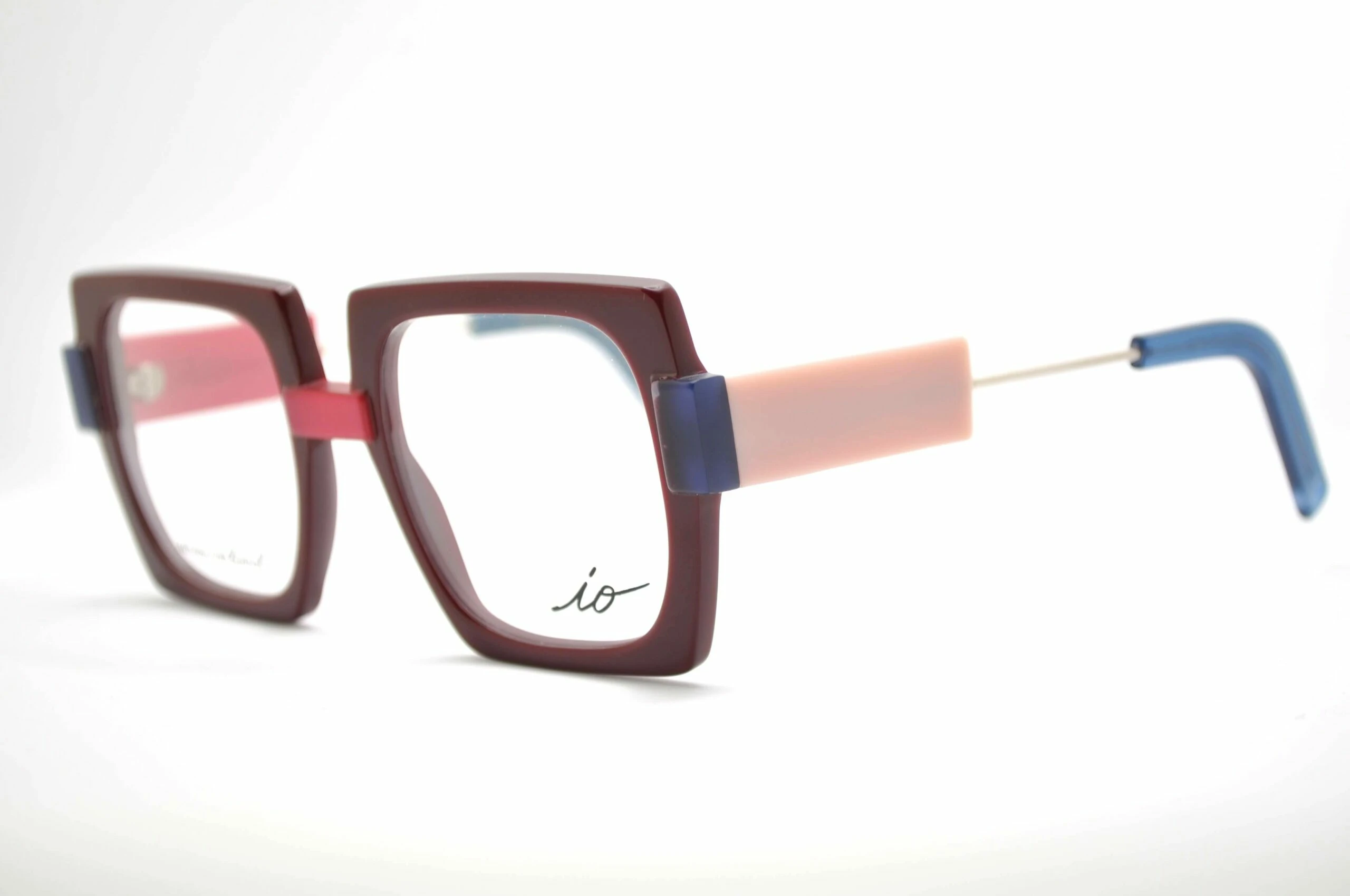 DIECIDECIMI_GLASSTYLIST_Liò Factory_RICICLO_Bordeaux e Rosso