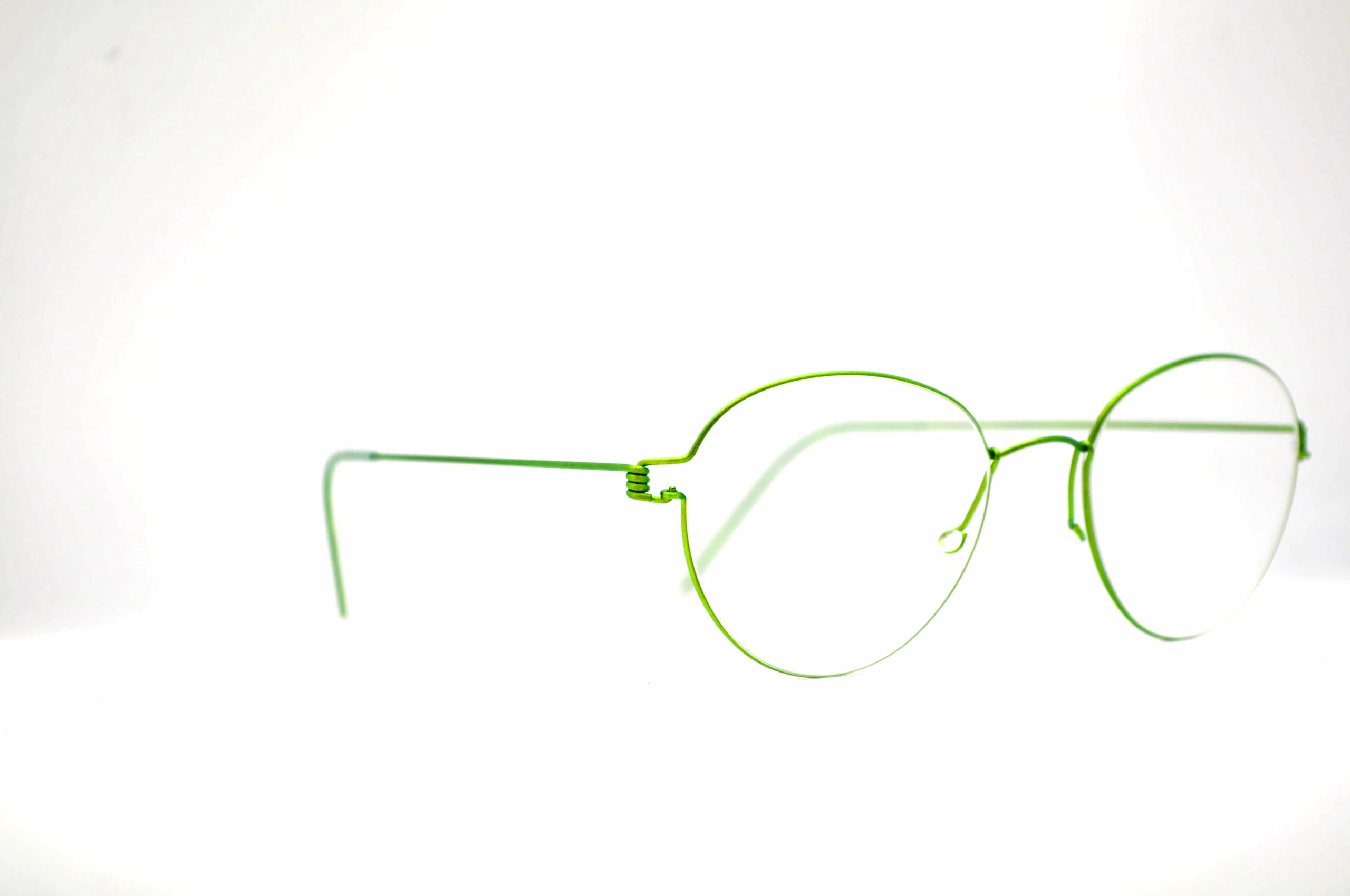 DIECIDECIMI_GLASSTYLIST_Lindberg_Russel_Rim_Verde