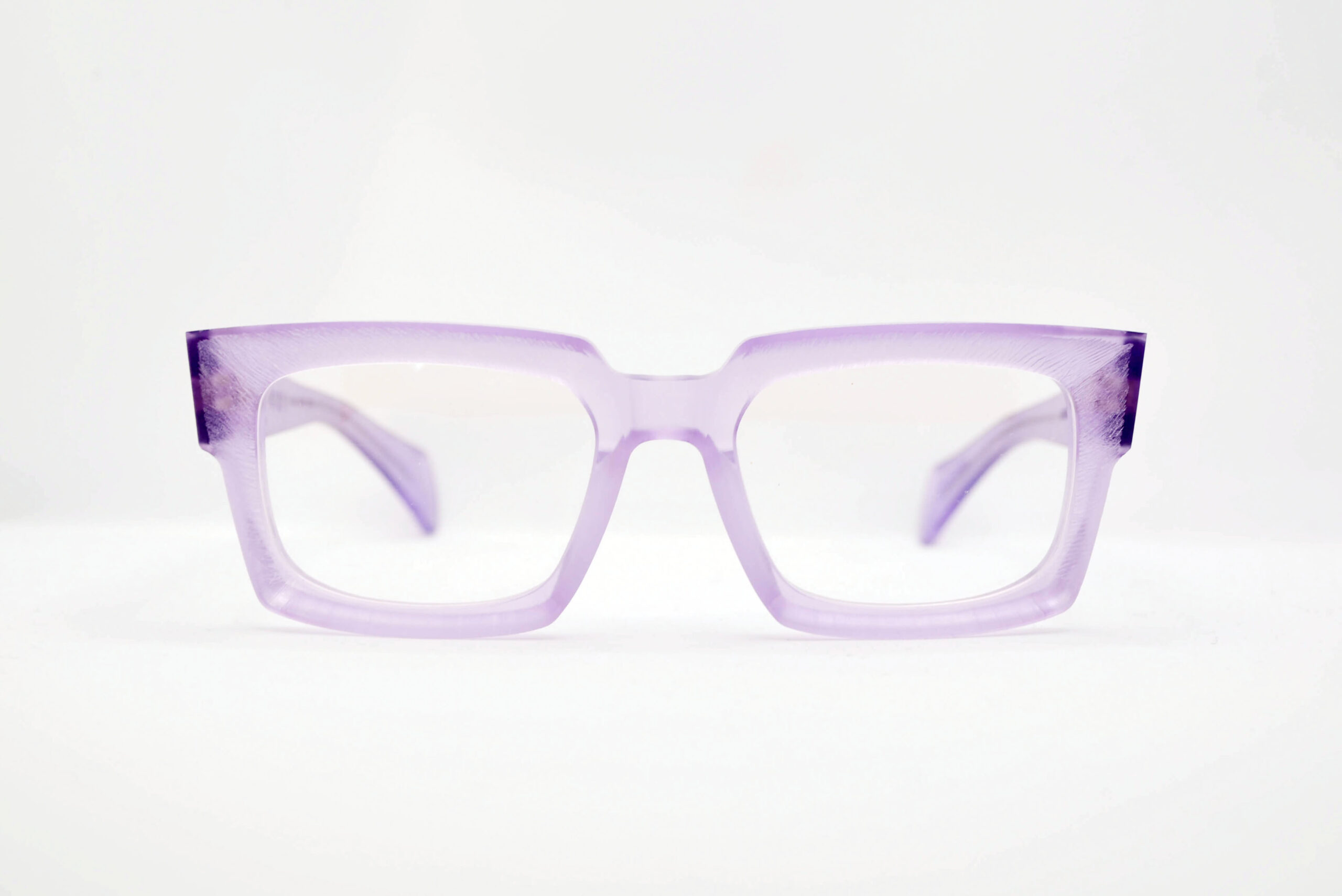 DIECIDECIMI_GLASSTYLIST_Dandy's_Troy_Rough_Glicine