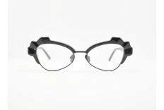 DIECIDECIMI_GLASSTYLIST_Oscar Mamooi_Moon__Nero