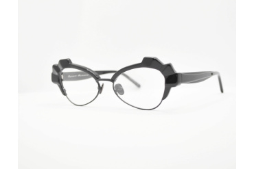 DIECIDECIMI_GLASSTYLIST_Oscar Mamooi_Moon__Nero