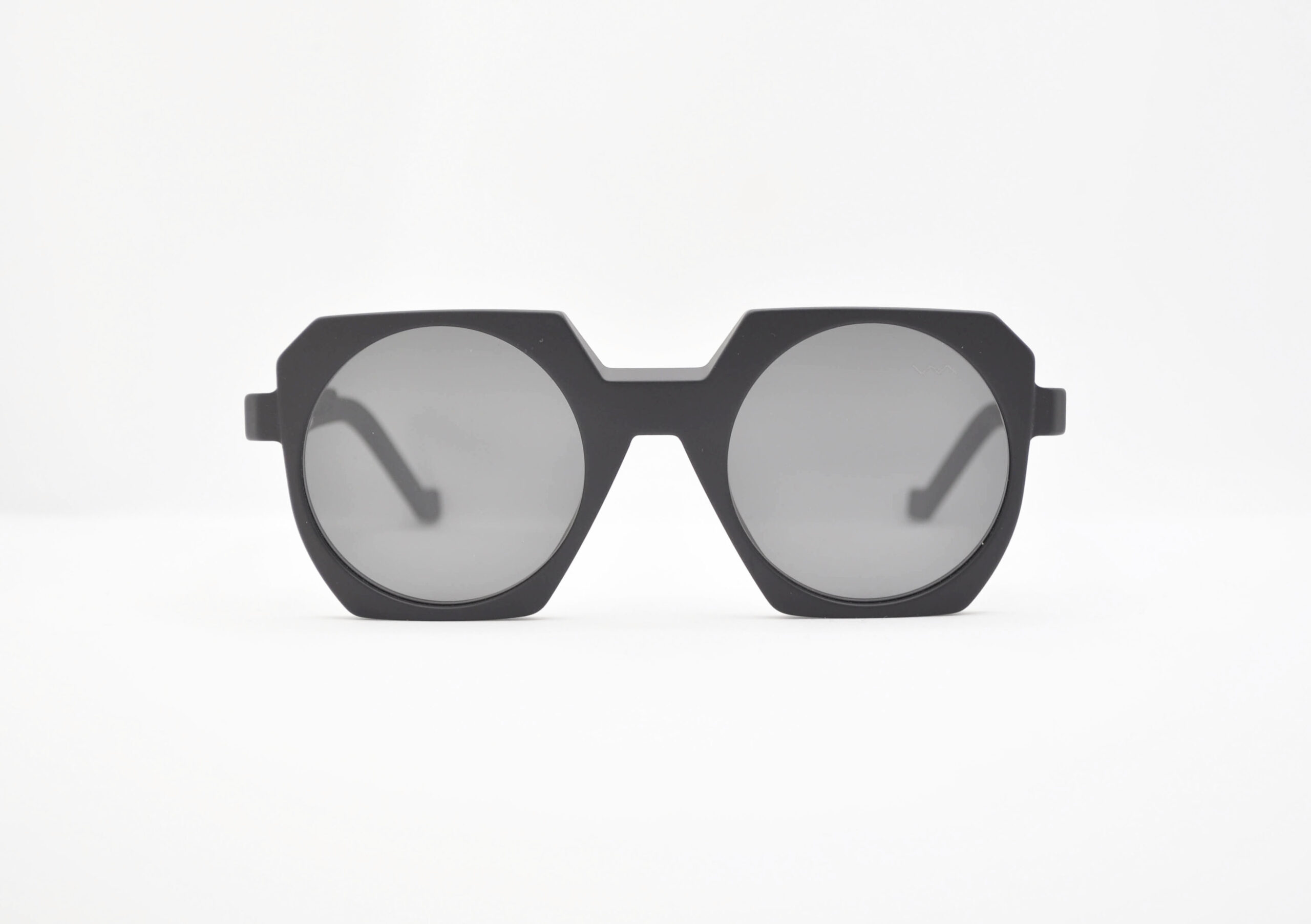 DIECIDECIMI_GLASSTYLIST_Vava_BL0041_Black Label_Black Matte