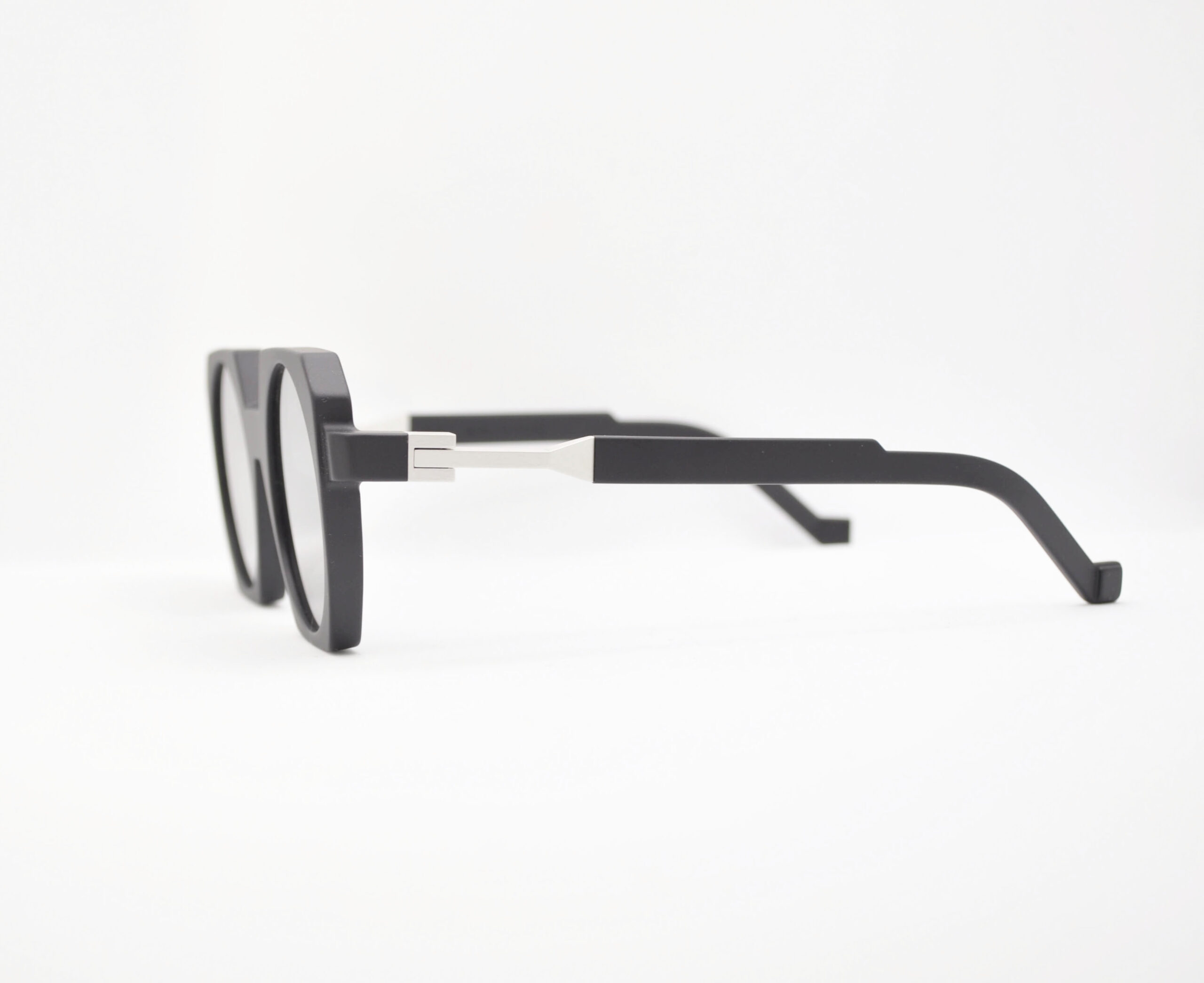 DIECIDECIMI_GLASSTYLIST_Vava_BL0041_Black Label_Black Matte