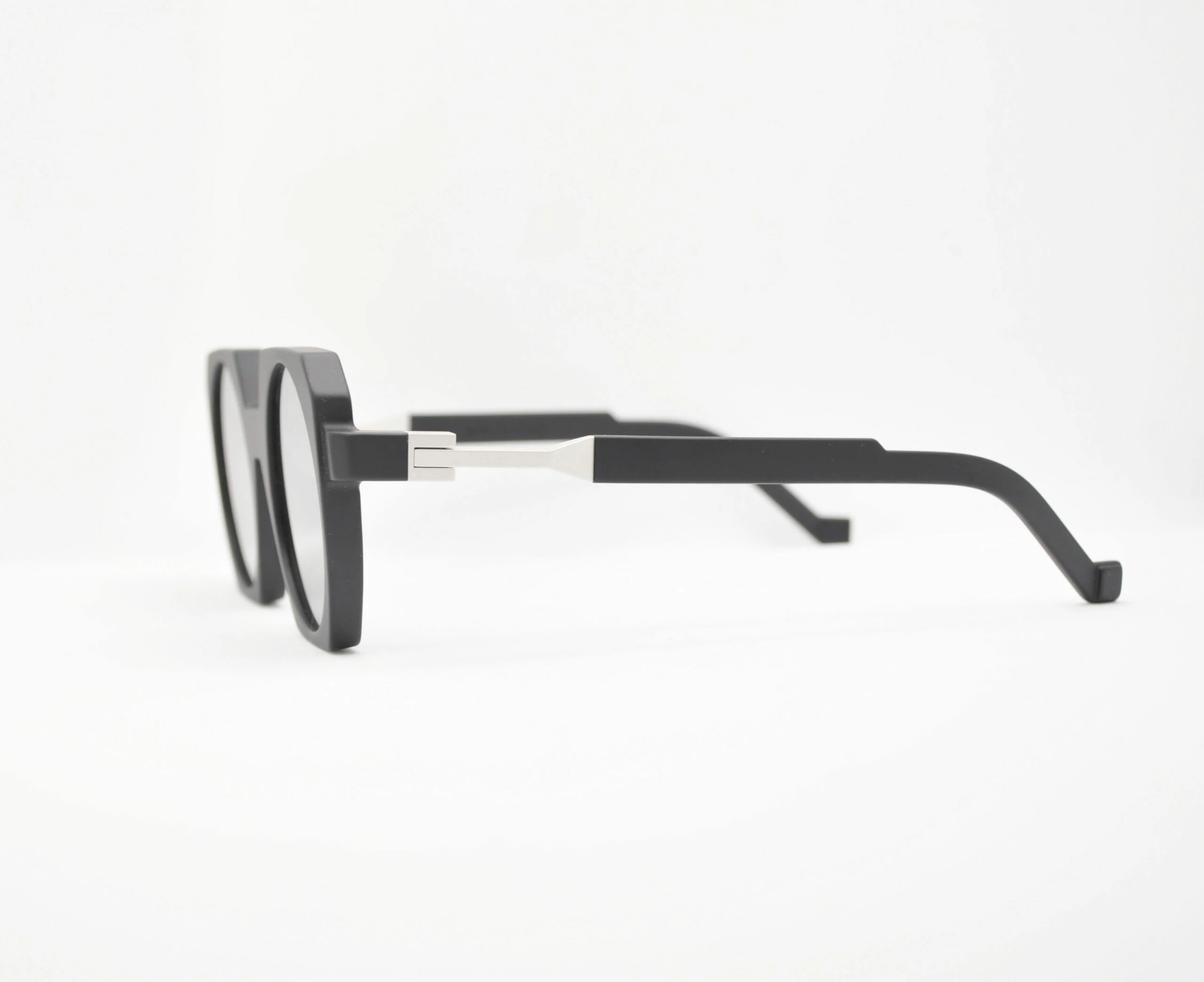 DIECIDECIMI_GLASSTYLIST_Vava_BL0041_Black Label_Black Matte