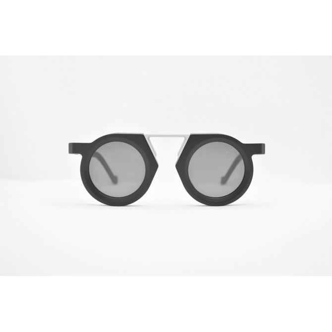 DIECIDECIMI_GLASSTYLIST_Vava_BL0045_White Label_Black Matte