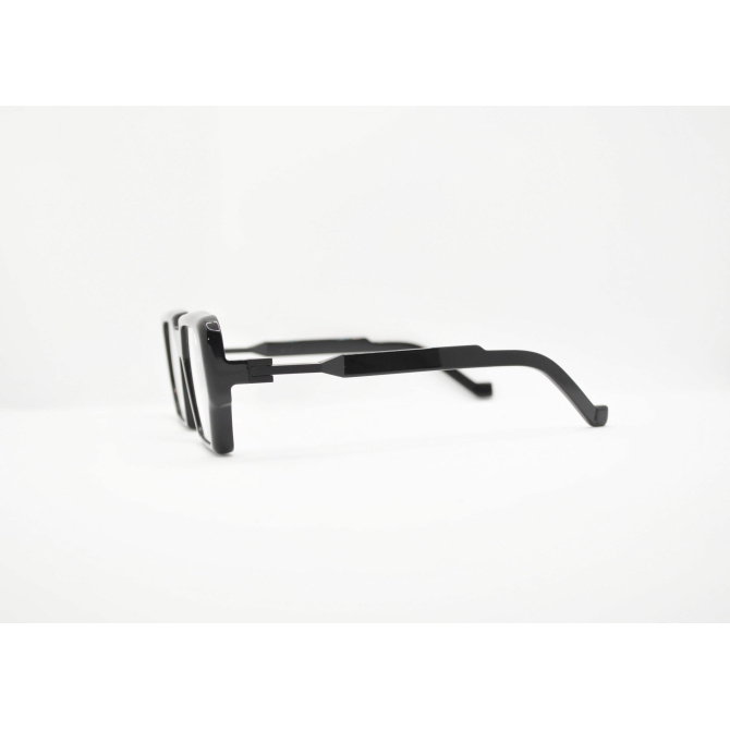 DIECIDECIMI_GLASSTYLIST_Vava_WL0064_White Label_Black