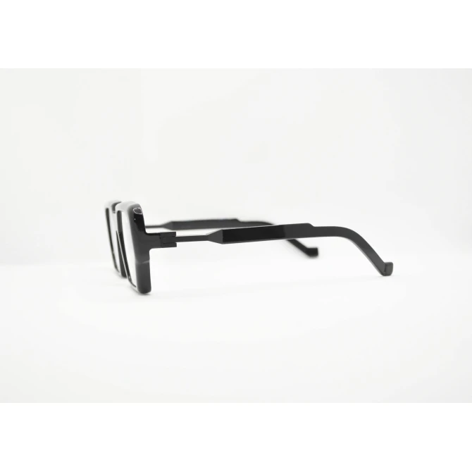 DIECIDECIMI_GLASSTYLIST_Vava_WL0064_White Label_Black