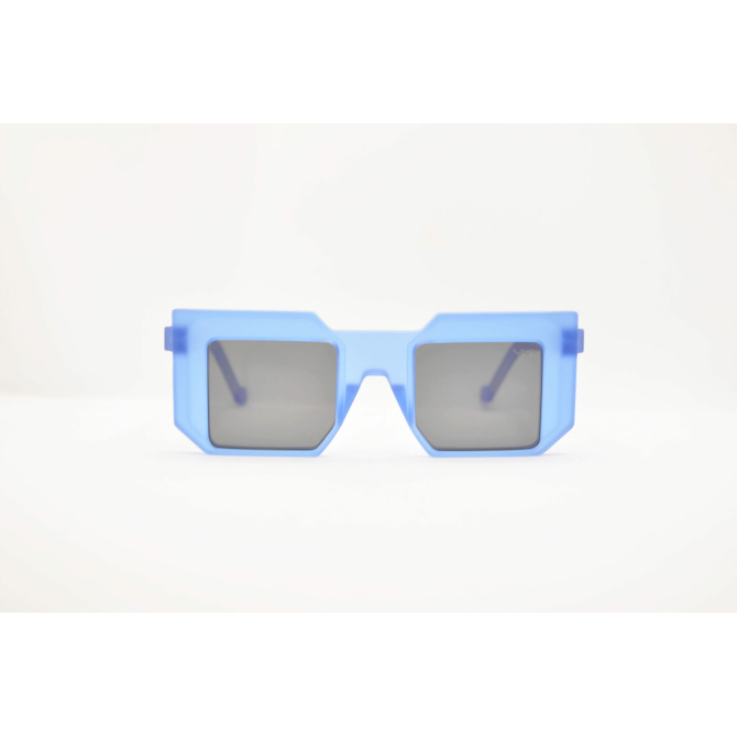 DIECIDECIMI_GLASSTYLIST_Vava_BL0010_Black Label_Crystal Blue Matte