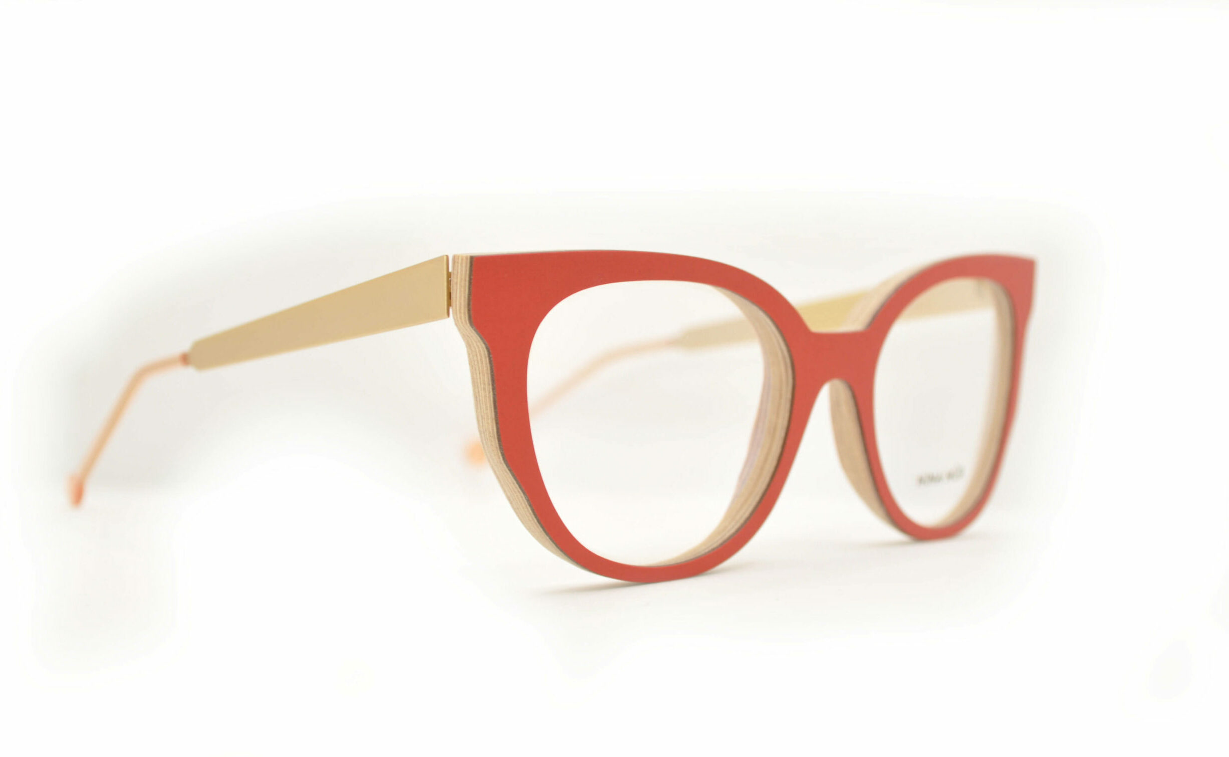 DIECIDECIMI_GLASSTYLIST_Nina Mur_Rosabel__Corallo