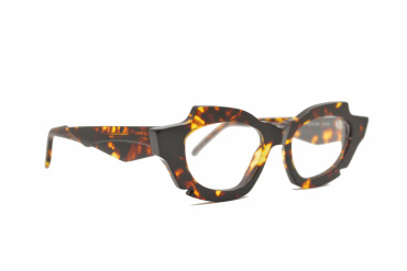 DIECIDECIMI_GLASSTYLIST_Oscar Mamooi_Independence__Avana