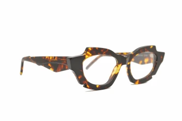 DIECIDECIMI_GLASSTYLIST_Oscar Mamooi_Independence__Avana