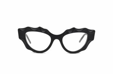 IECIDECIMI_GLASSTYLIST_Oscar Mamooi_Sensuality__Nero