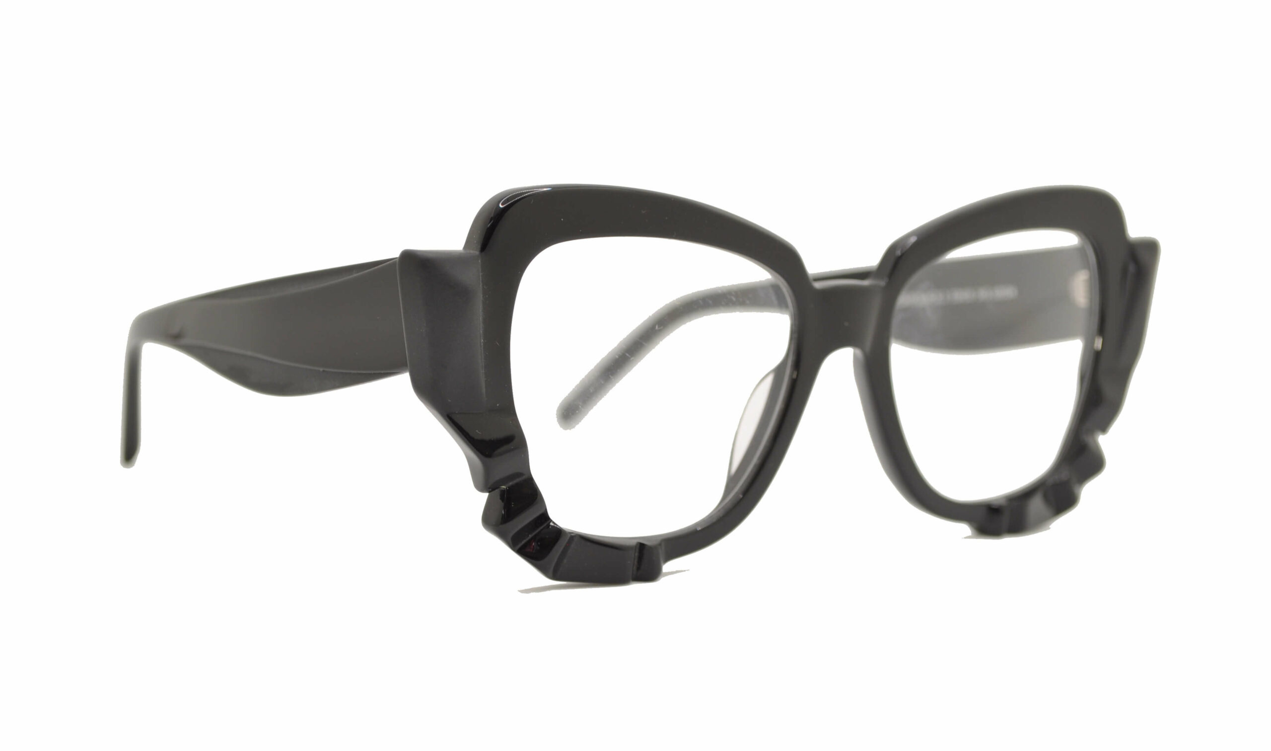 DIECIDECIMI_GLASSTYLIST_Oscar Mamooi_Medulla__Nero