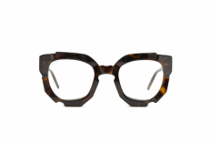 DIECIDECIMI_GLASSTYLIST_Oscar Mamooi_Undo__Tartaruga