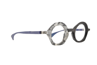 DIECIDECIMI_GLASSTYLIST_Piero Massaro Eyewear_PM 939_Suggestioni Urbane_Nero e Screziato