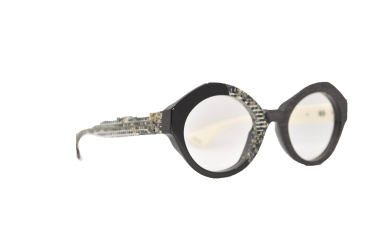 DIECIDECIMI_GLASSTYLIST_Piero Massaro Eyewear_PM 931_Suggestioni Urbane_Marrone e Nero