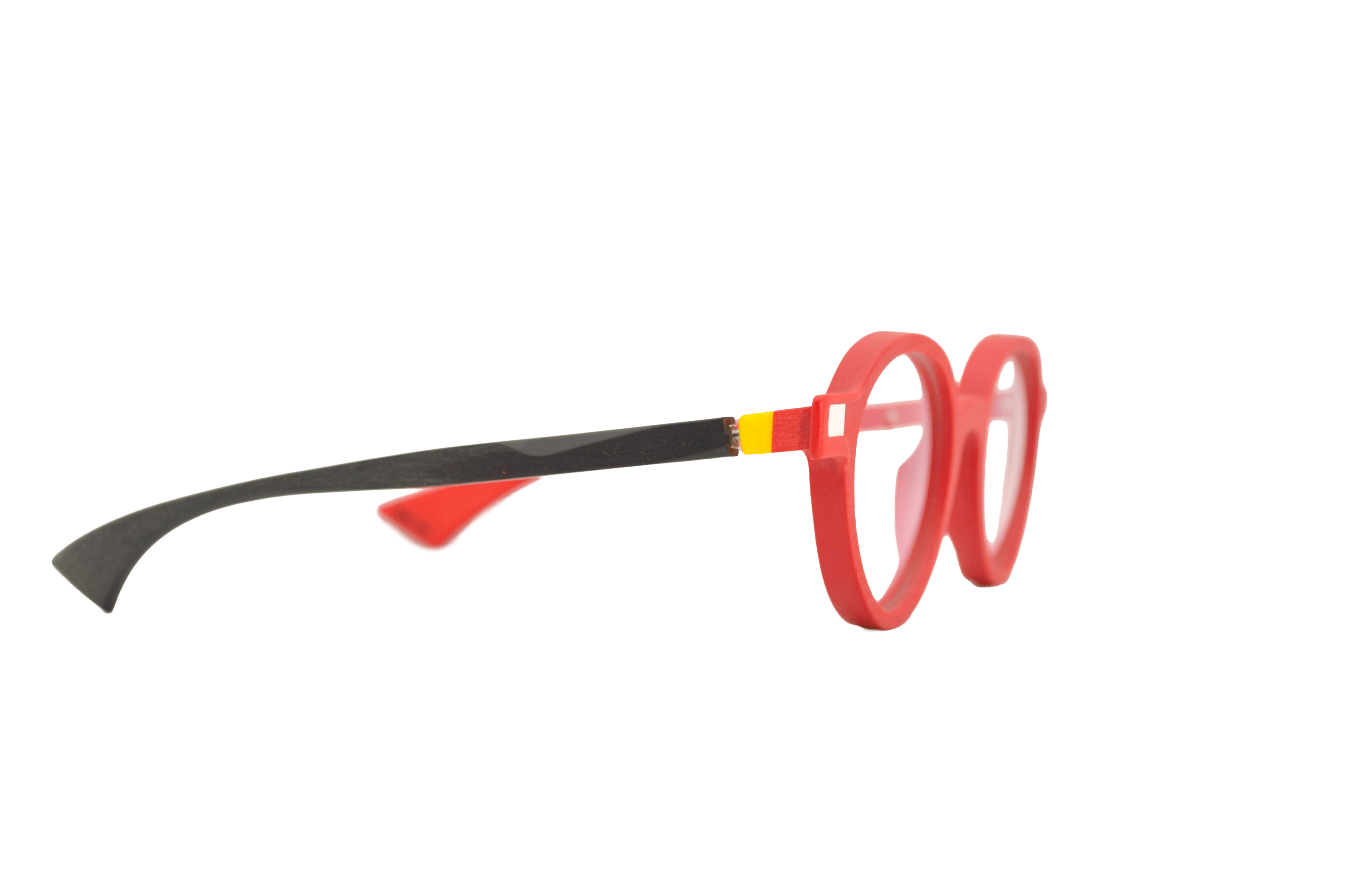 DIECIDECIMI_GLASSTYLIST_Piero Massaro Eyewear_PM 924_Moma_Rosso e Nero