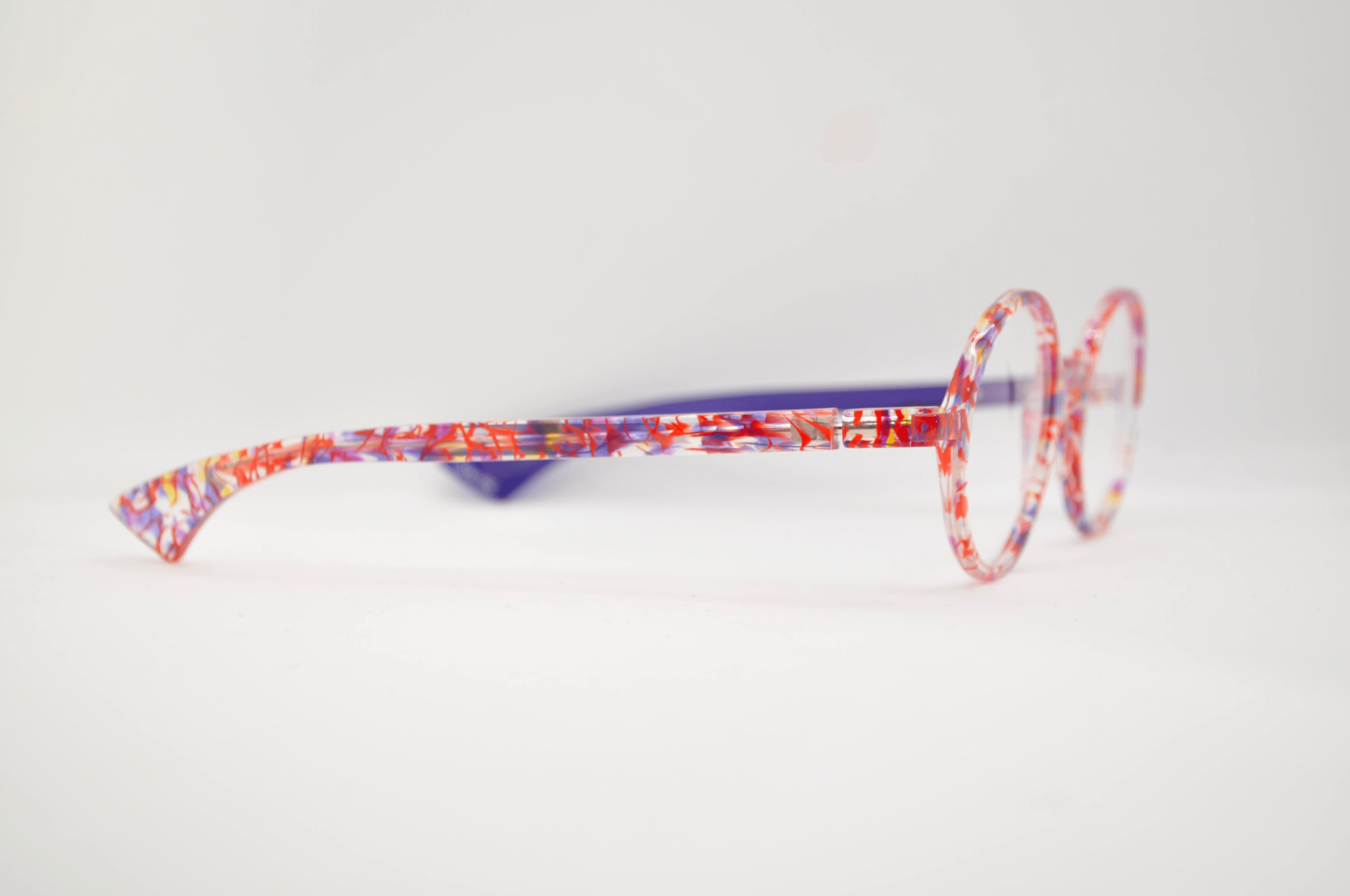 DIECIDECIMI_GLASSTYLIST_Piero Massaro Eyewear_PM 484_Arabeschi_Rosso