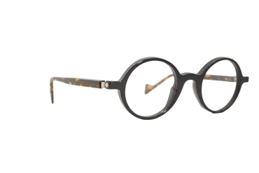 DIECIDECIMI_GLASSTYLIST_Piero Massaro Eyewear_CD 319_Diciotto_Nero