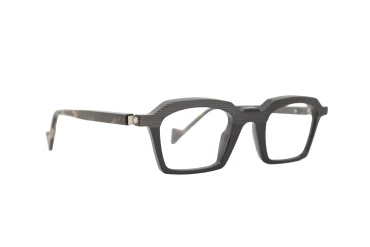 DIECIDECIMI_GLASSTYLIST_Piero Massaro Eyewear_CL 319_Diciotto_Nero