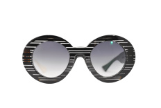 DIECIDECIMI_GLASSTYLIST_Piero Massaro Eyewear_PM 005_Saline_Nero
